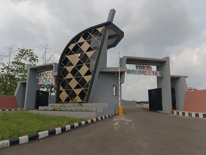 Manuex Amusement Park