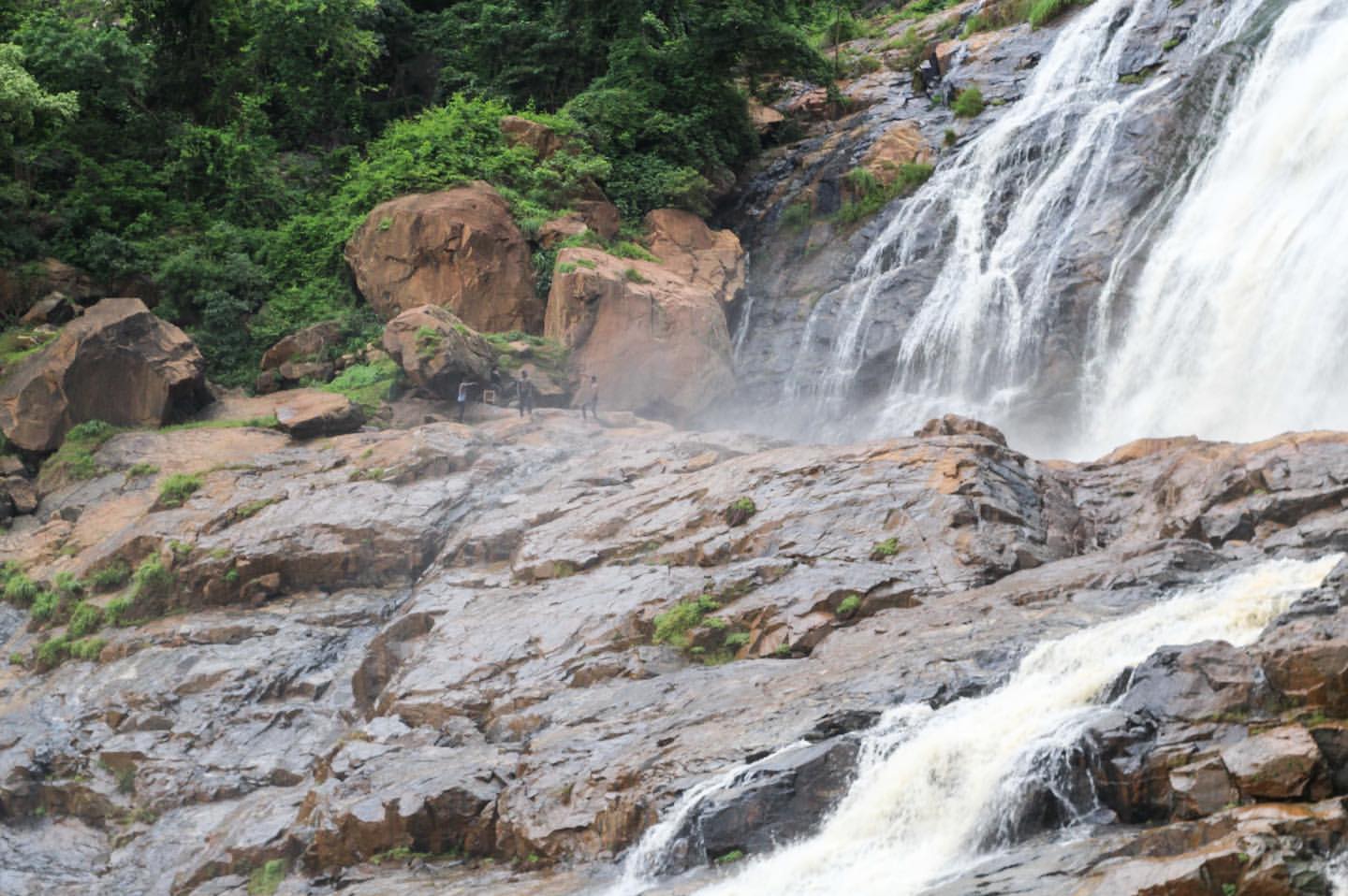 Akuriwari warm spring