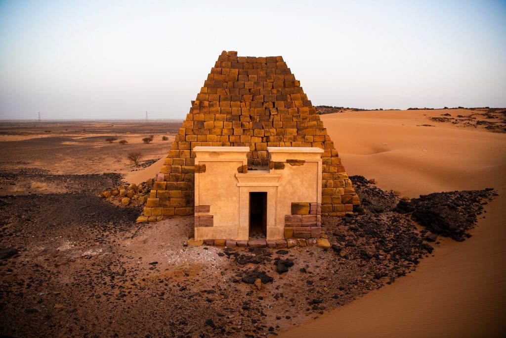 Nsude pyramid shrines